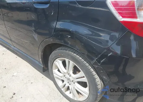 2011 Honda Fit Sport из США, поврежденный, VIN JHMGE8H51BS011738